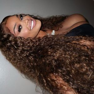 Meet your Posher, Jada